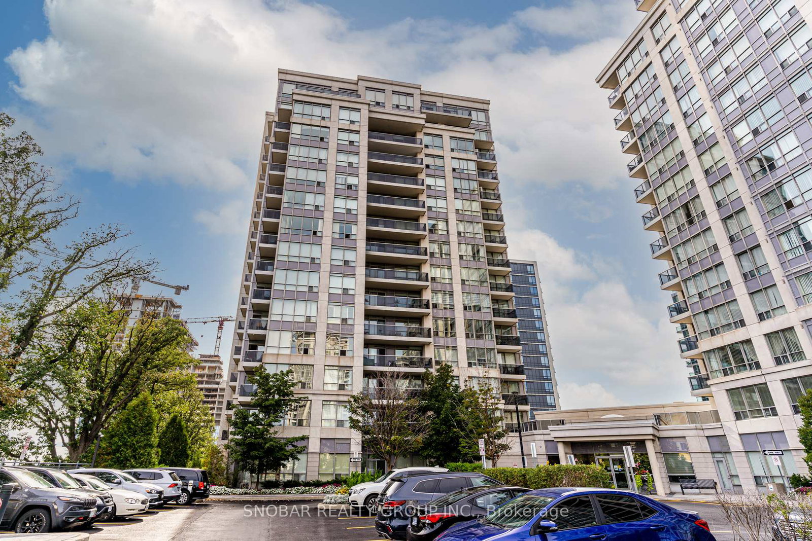 60-disera-drive-vaughan-ontario-n13444802
