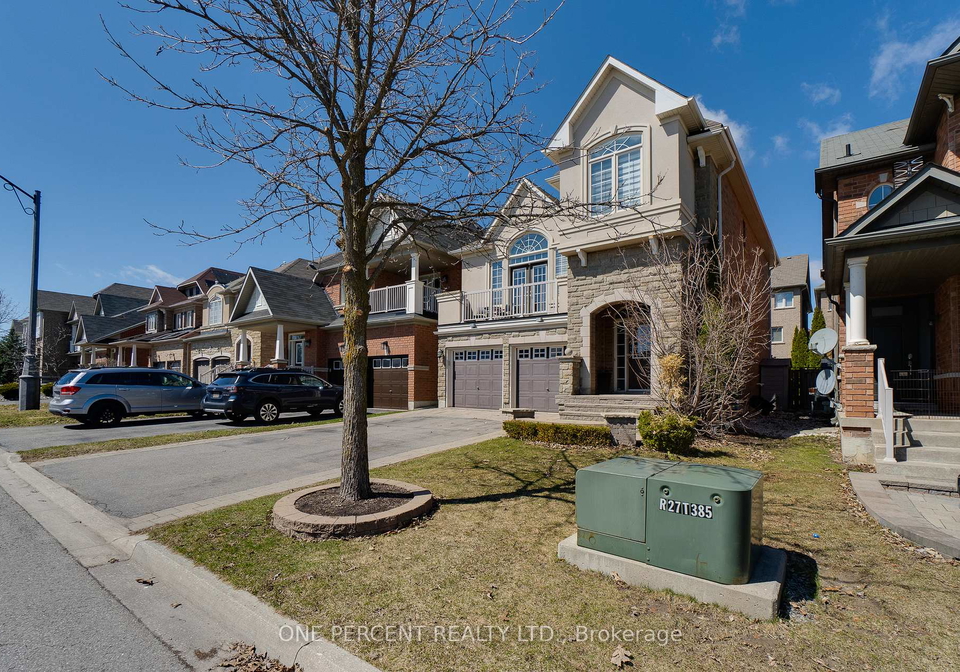 38-bowkett-drive-richmond-hill-ontario-n13444892