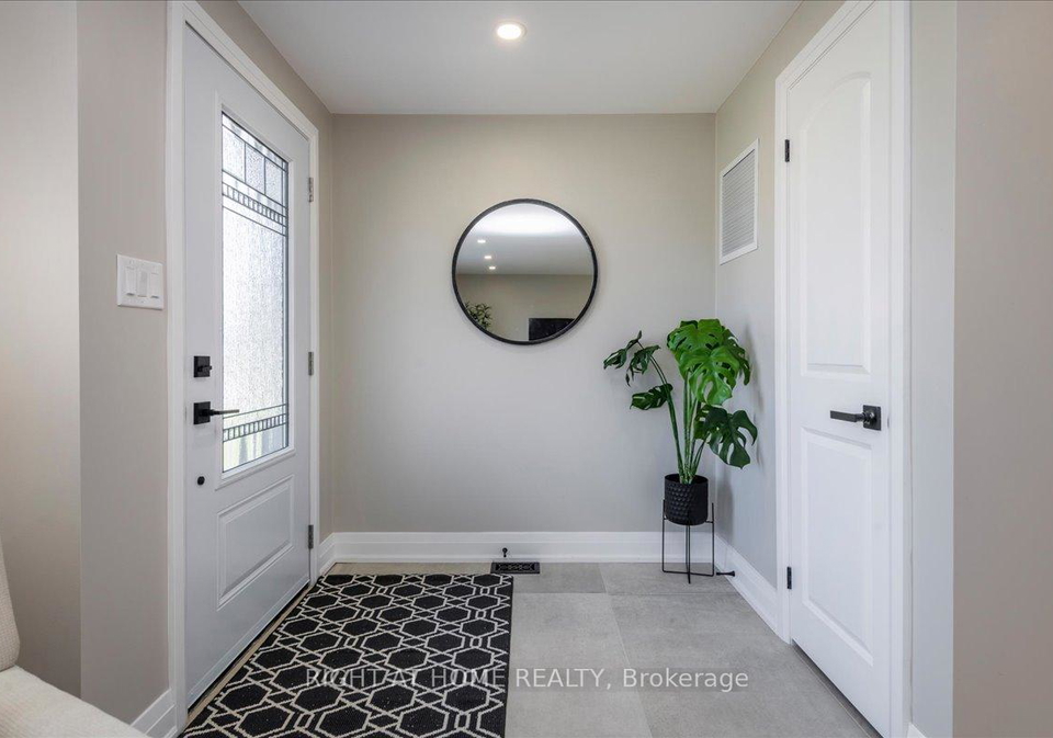 1-south-boulevard-innisfil-ontario-n13445464