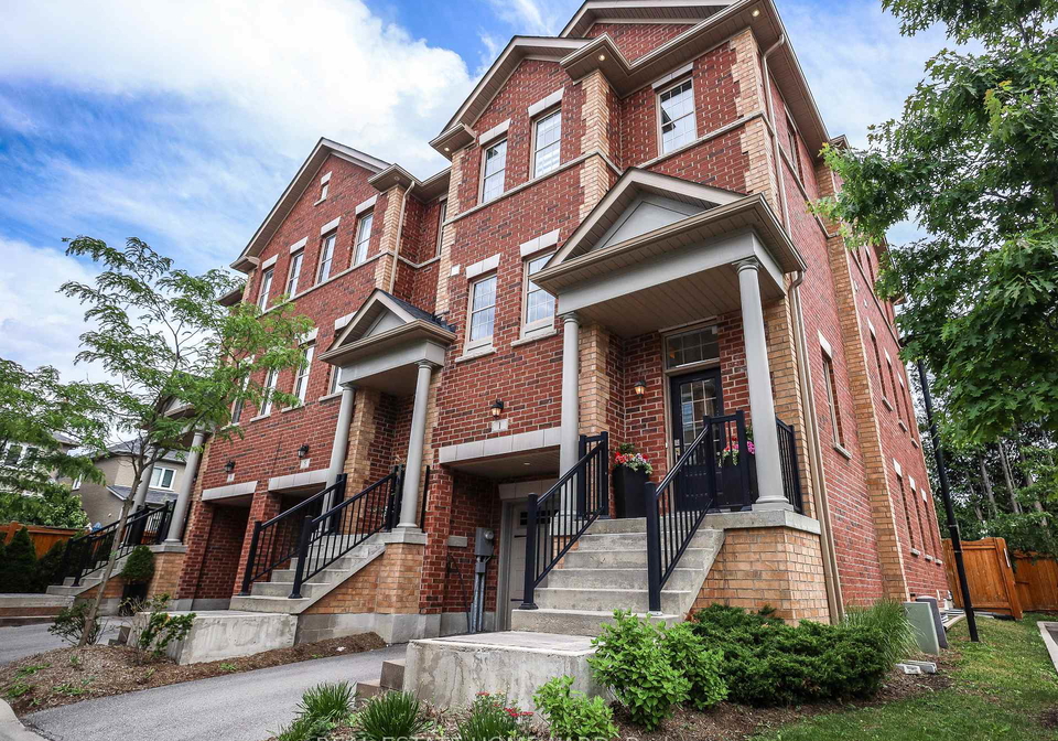 1-saint-julien-court-vaughan-ontario-n13446000