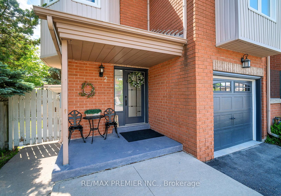 2-prestwick-avenue-vaughan-ontario-n13446208