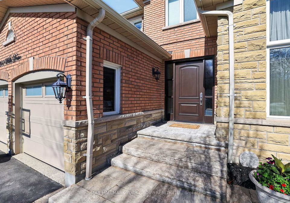 260-willis-drive-aurora-ontario-n13446260