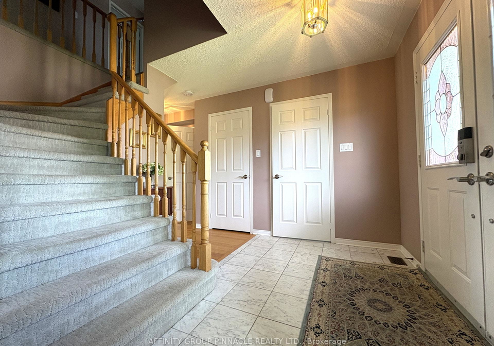14-remion-crescent-uxbridge-ontario-n13446392
