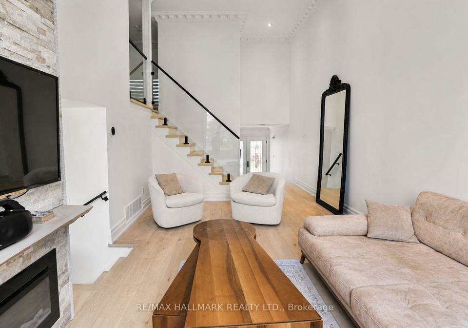 36-kitsilano-crescent-richmond-hill-ontario-n13446798