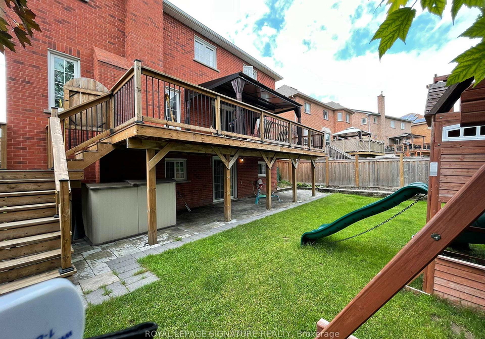 687-shanahan-boulevard-newmarket-ontario-n13447596