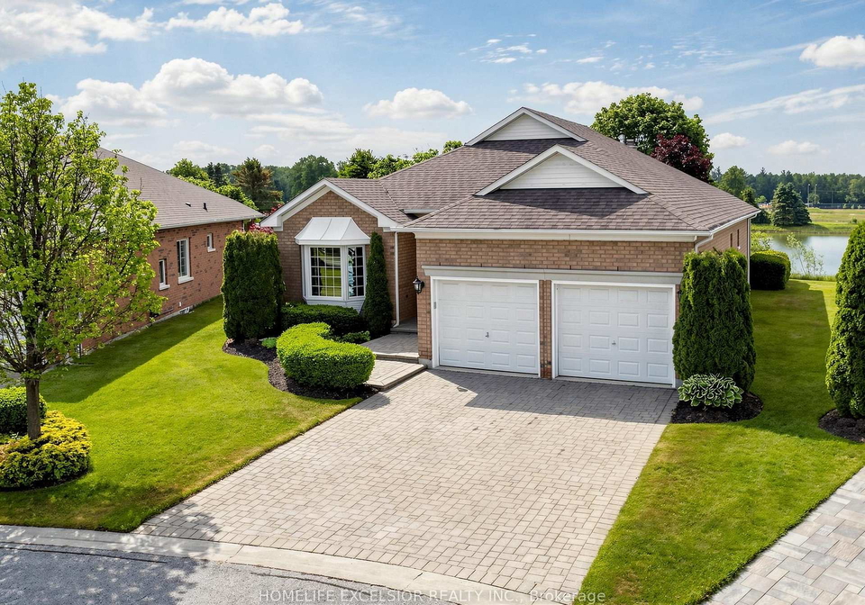 31-sneads-green-whitchurch-stouffville-ontario-n13447682