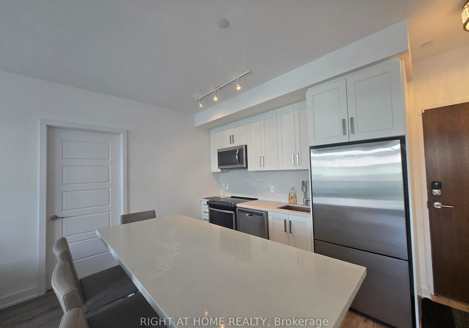 301-sea-ray-avenue-innisfil-ontario-n13447754