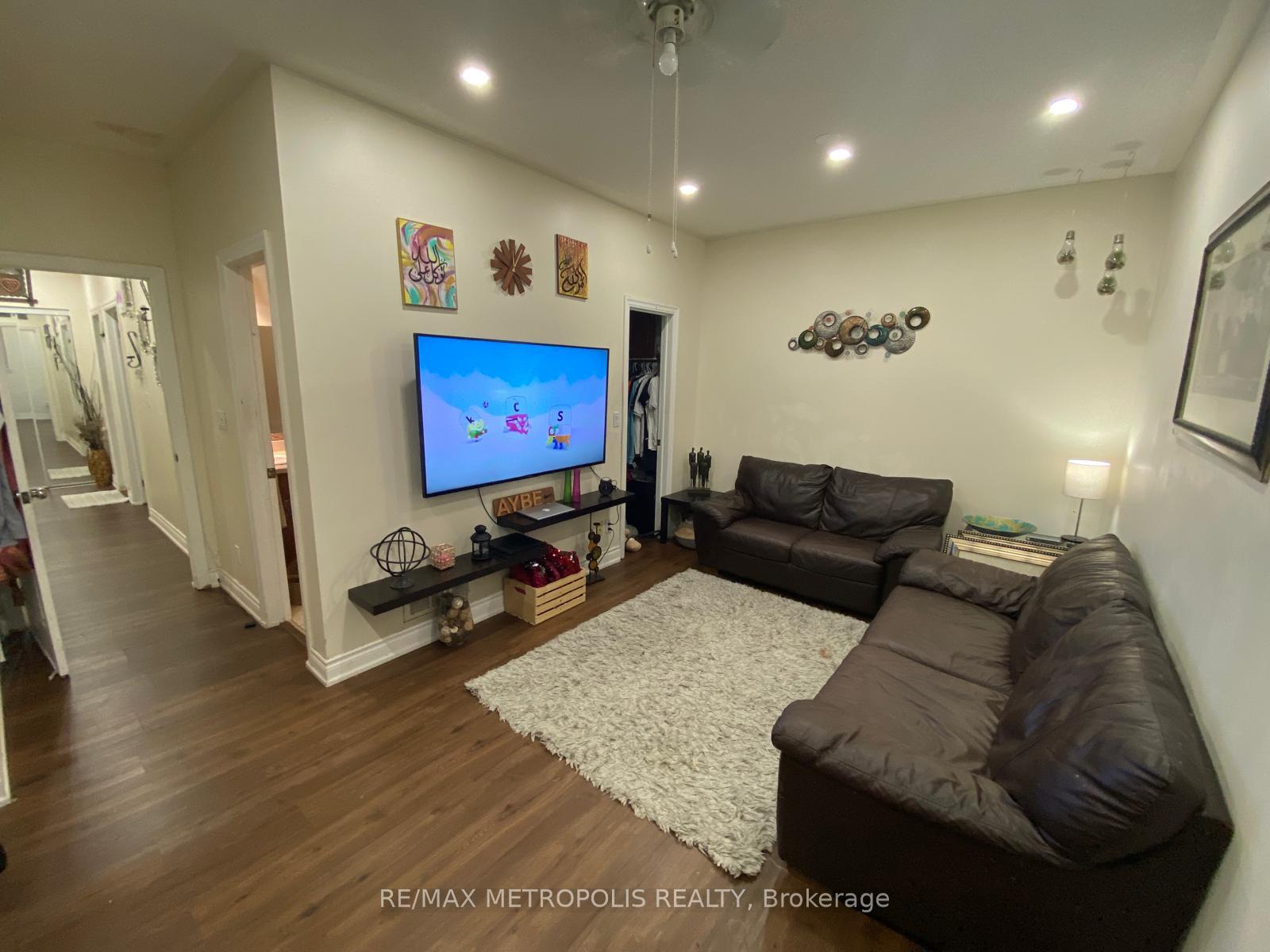 2352-middlefield-road-markham-ontario-n13447808