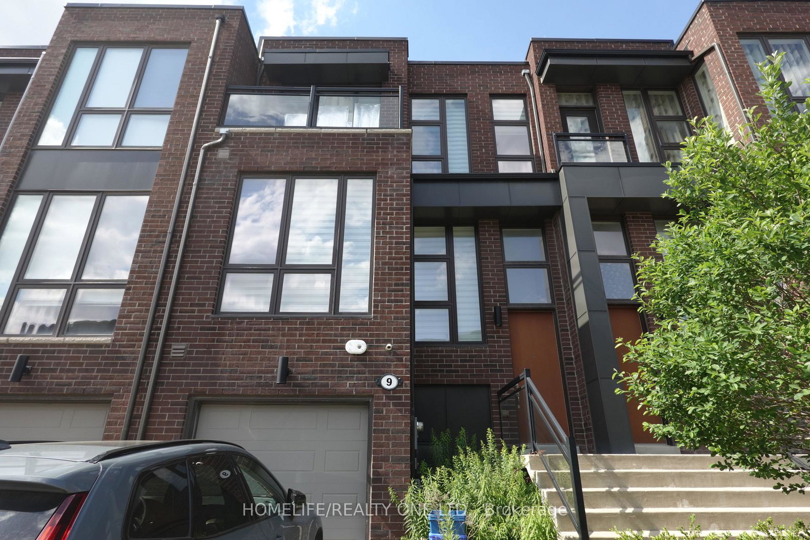 9-cambray-road-vaughan-ontario-n13447978