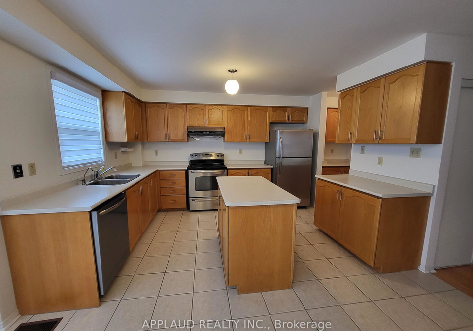 55-leah-crescent-vaughan-ontario-n13448076
