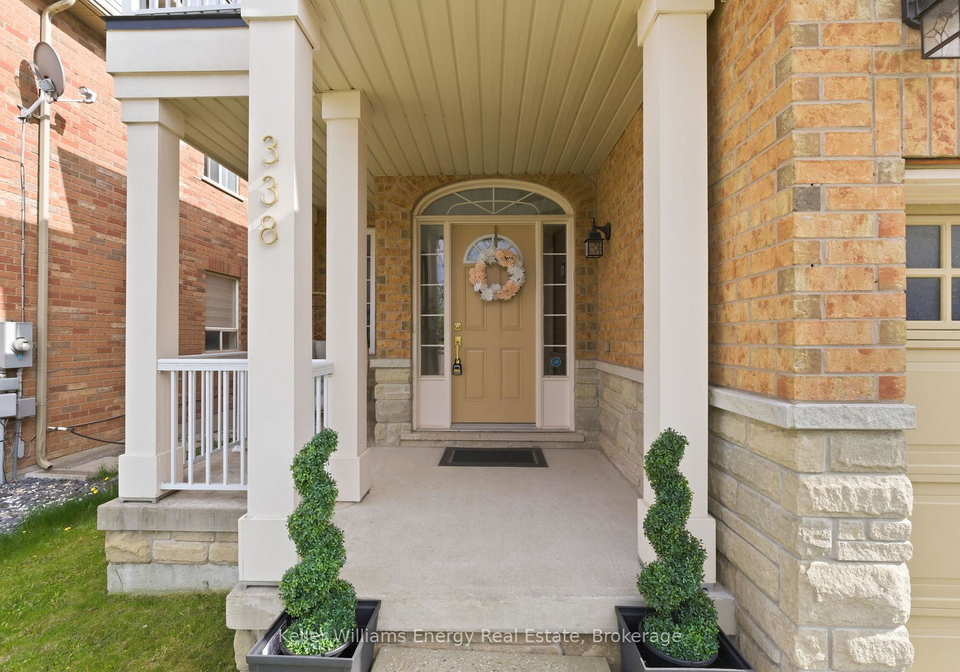 338-dowson-loop-newmarket-ontario-n13448084