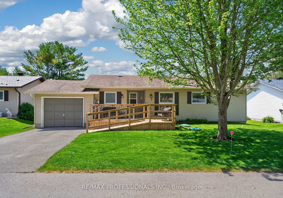 7-tamarack-court-new-tecumseth-ontario-n13448478