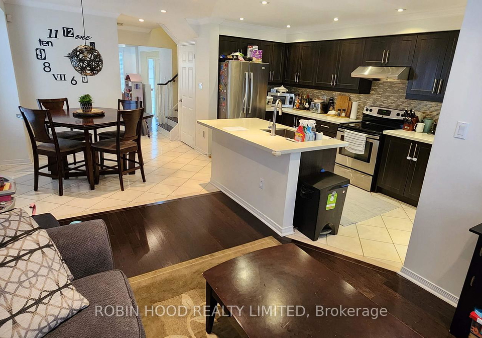 103-selkirk-drive-richmond-hill-ontario-n13448598