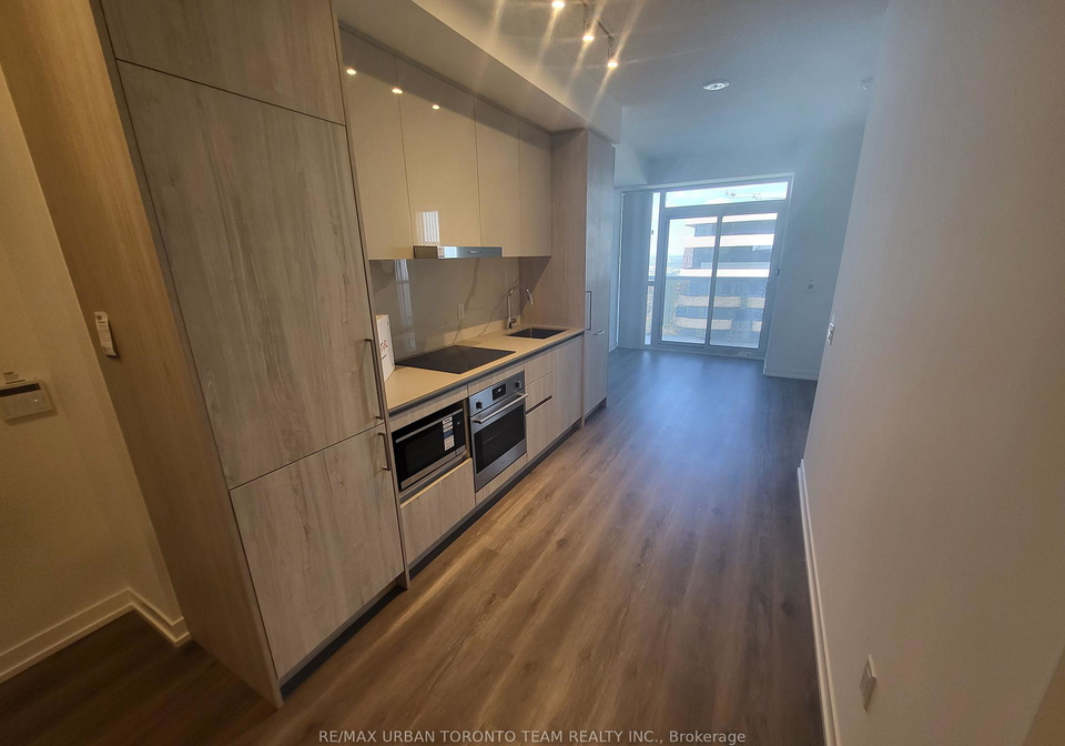 225-commerce-street-vaughan-ontario-n13448838