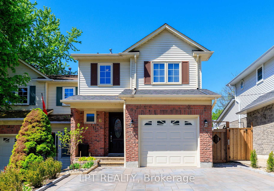 6-odin-crescent-aurora-ontario-n13449266