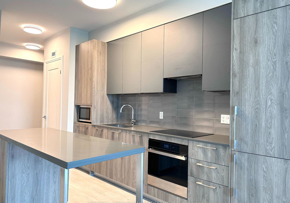 38-waterwalk-drive-markham-ontario-n13449536