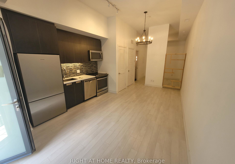 247-broward-way-innisfil-ontario-n13449892