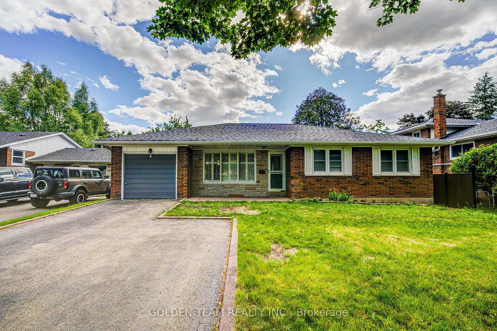 4-valleycrest-avenue-markham-ontario-n13449898