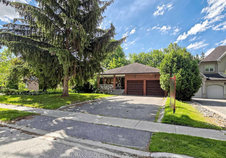 179-douglas-road-richmond-hill-ontario-n13450462