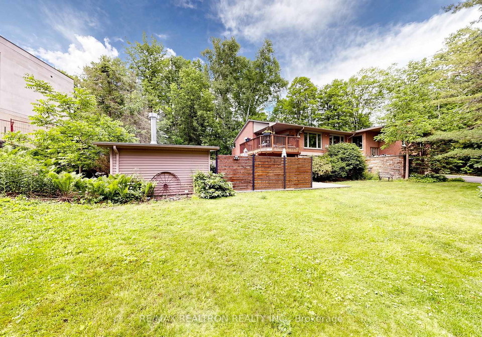 250-kingscross-drive-king-ontario-n13451238