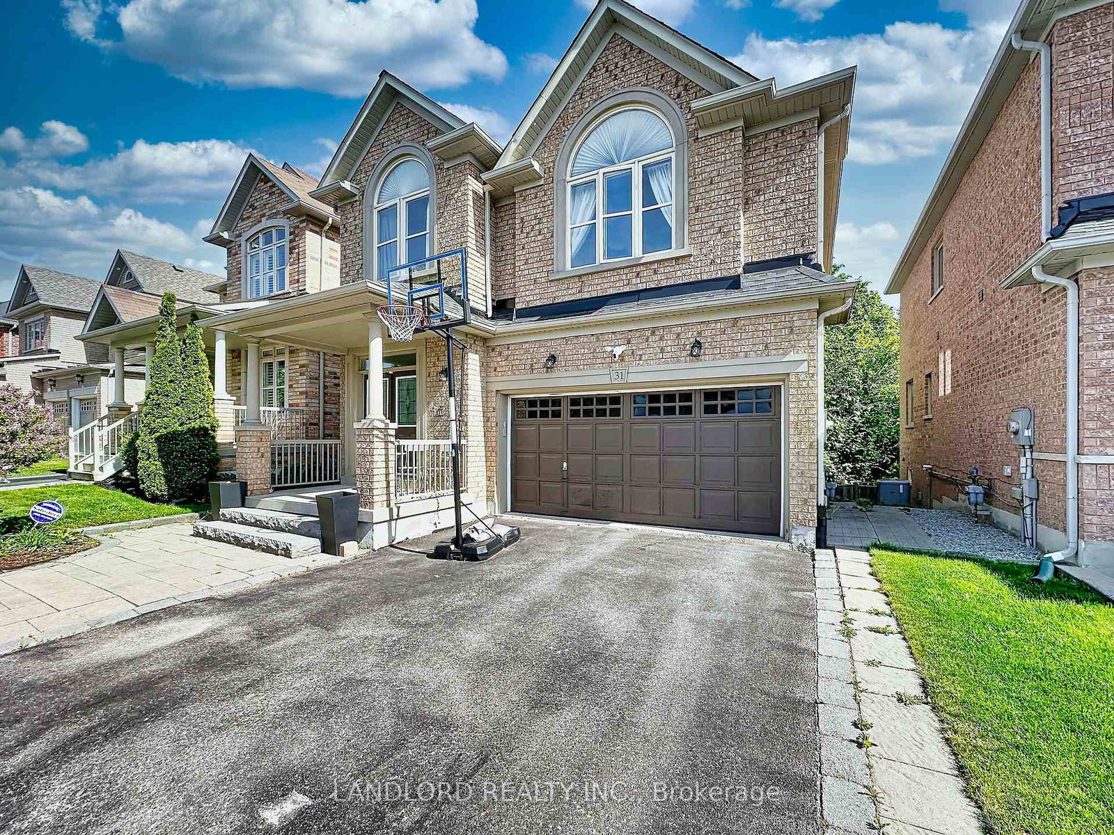 31-ida-jane-grove-whitchurch-stouffville-ontario-n13451676