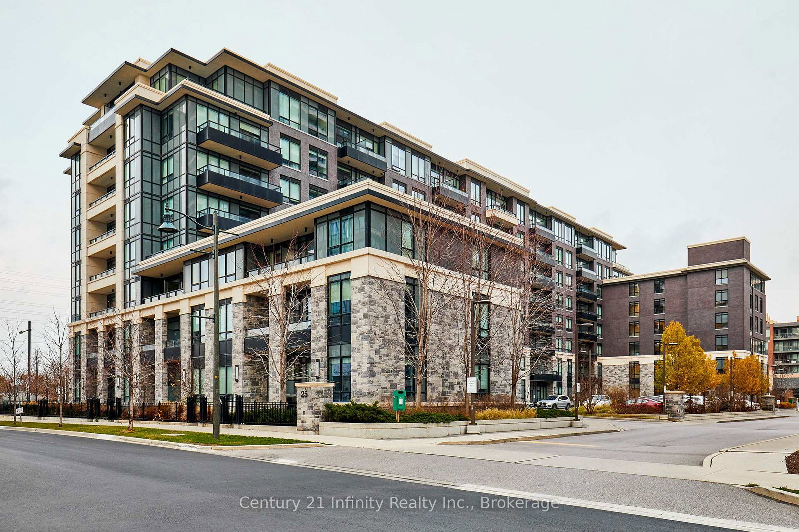25-water-walk-drive-markham-ontario-n13451794