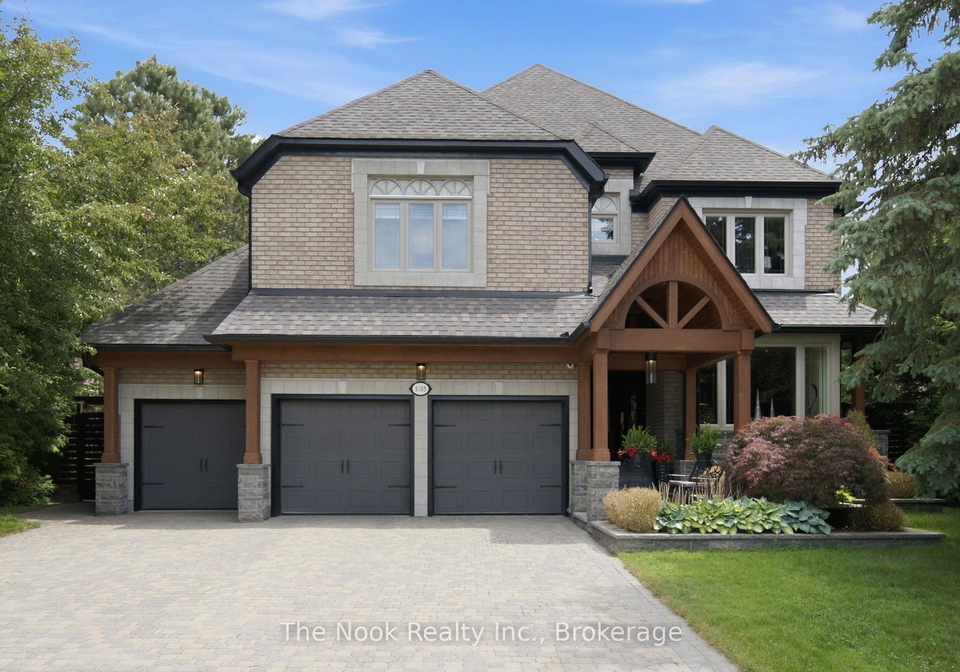 1018-lockwood-circle-newmarket-ontario-n13451932