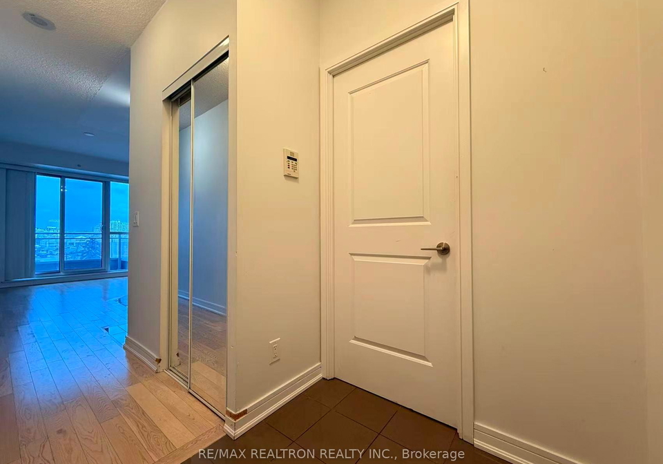 9205-yonge-street-richmond-hill-ontario-n13453218