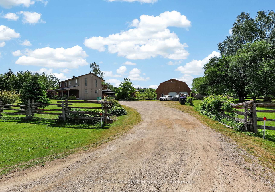 4372-train-street-new-tecumseth-ontario-n13453790