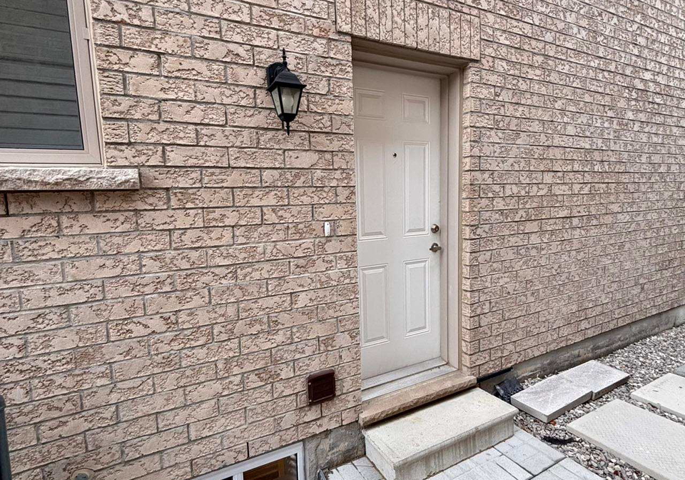4-finley-way-markham-ontario-n13454036