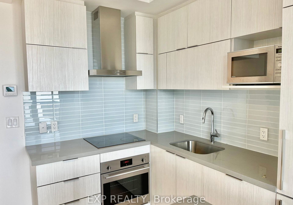 10-rouge-valley-drive-w-markham-ontario-n13454188