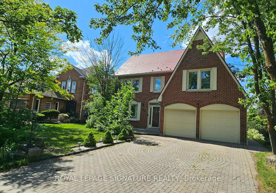 432-alex-doner-drive-newmarket-ontario-n13454438
