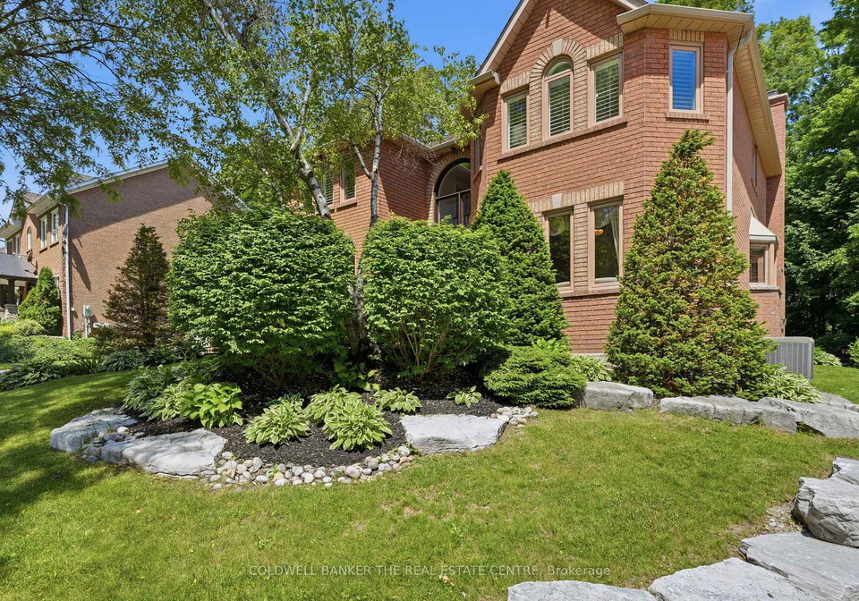 49-falling-leaf-court-aurora-ontario-n13454564