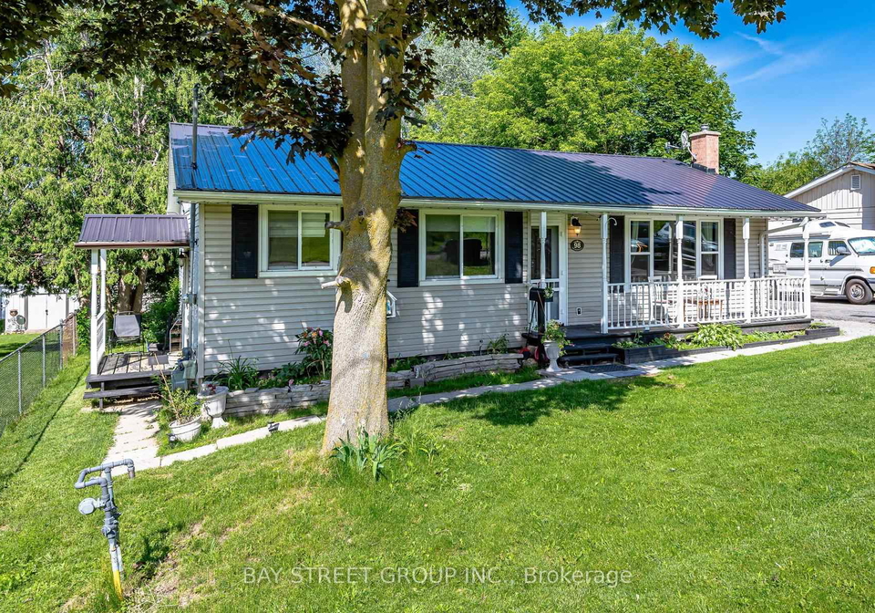 98-the-queensway-south-avenue-s-georgina-ontario-n13454814