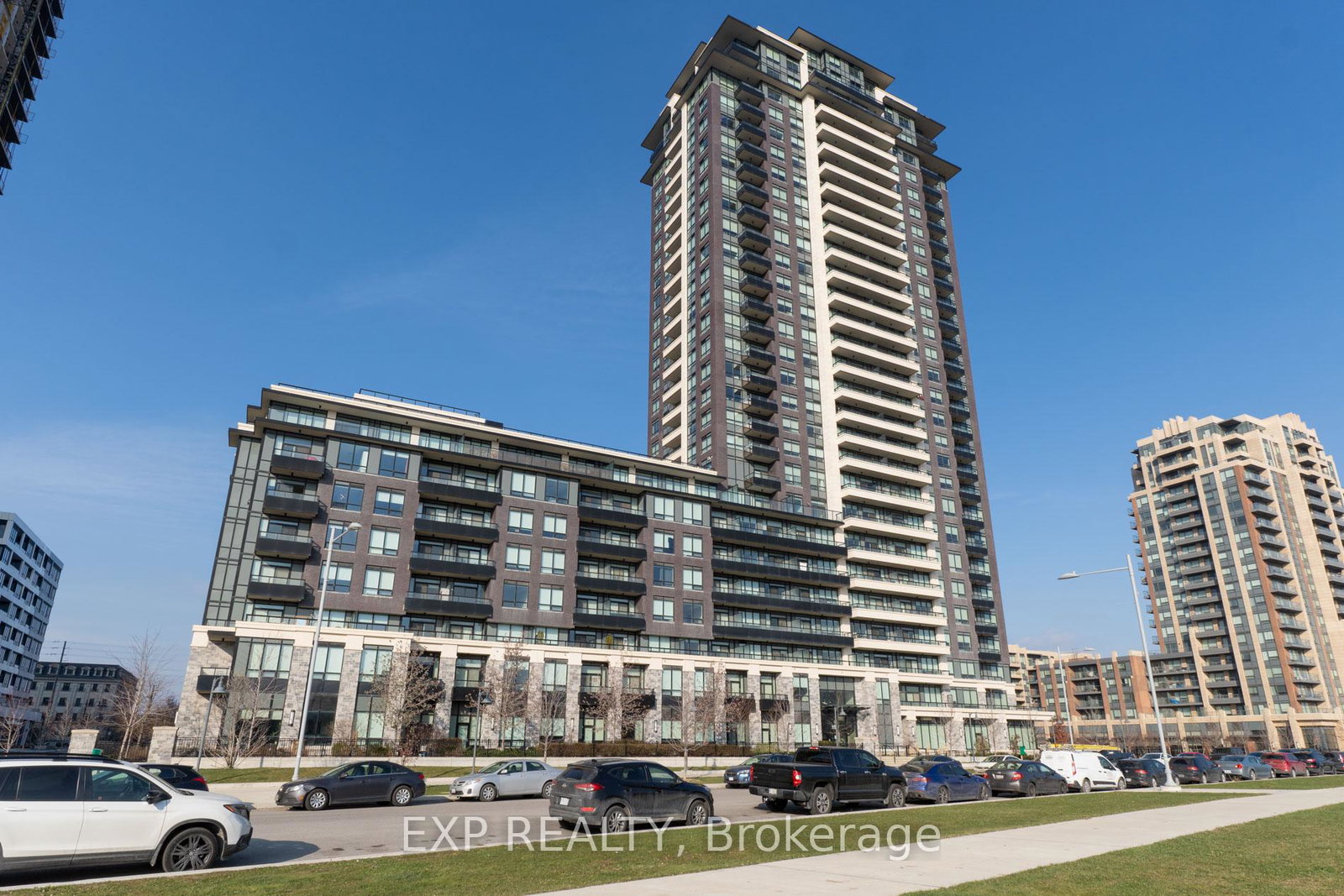 15-water-walk-drive-markham-ontario-n13454972