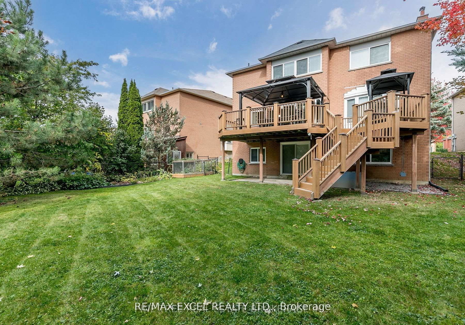 316-alex-doner-drive-newmarket-ontario-n13455668