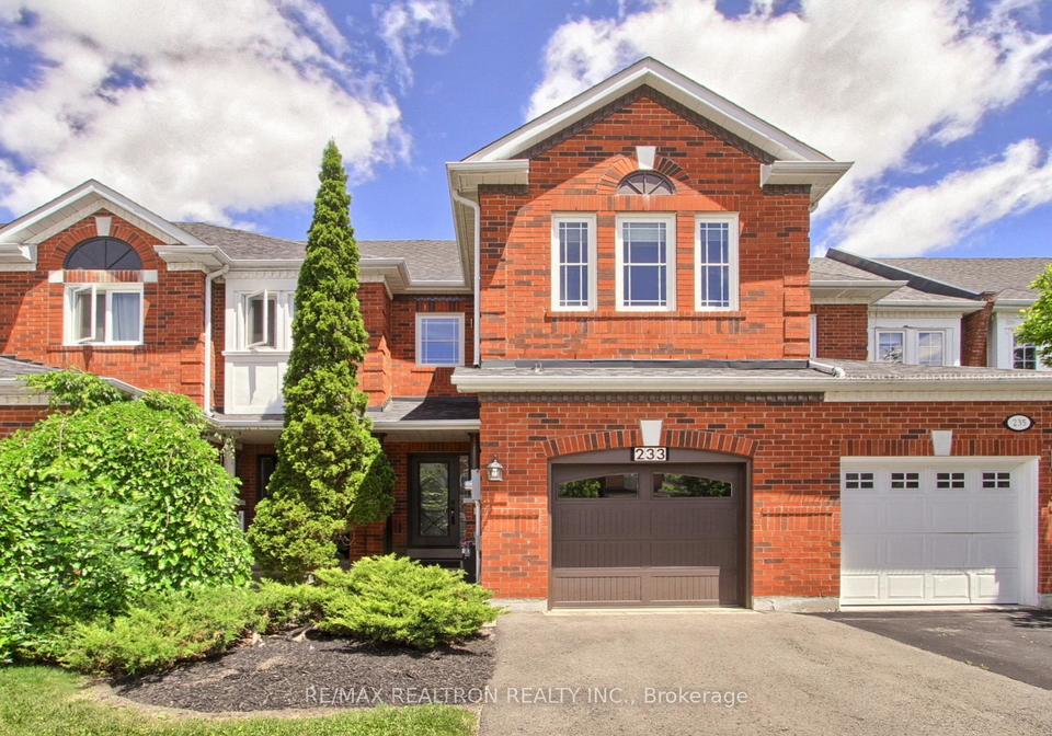 233-denise-circle-newmarket-ontario-n13455698