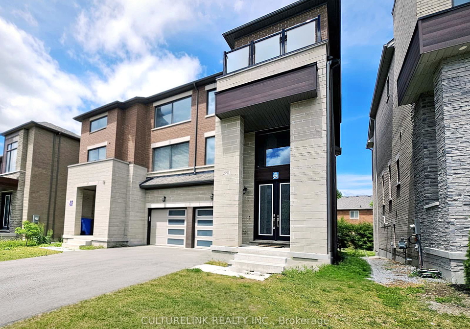 551-new-england-court-newmarket-ontario-n13456176