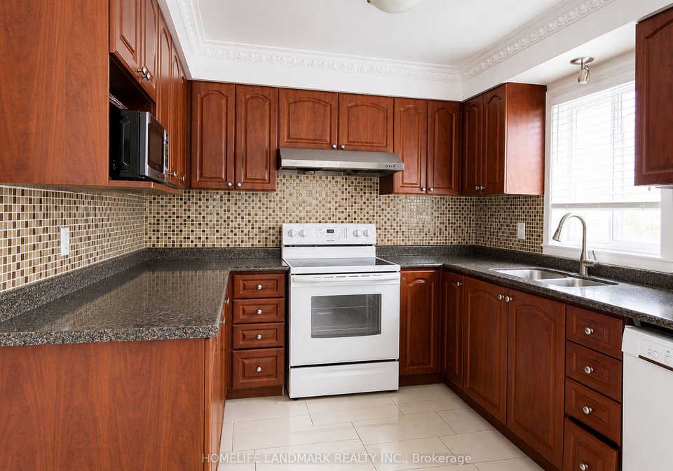 102-chloe-crescent-markham-ontario-n13456394