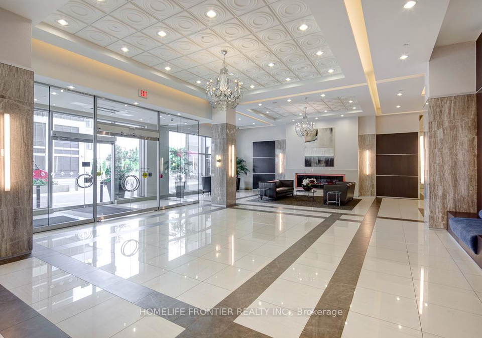7167-yonge-street-markham-ontario-n13456842