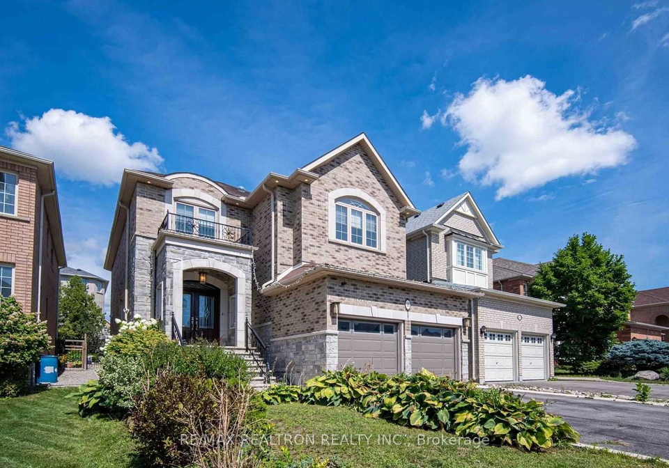18-ravine-edge-drive-richmond-hill-ontario-n13458006