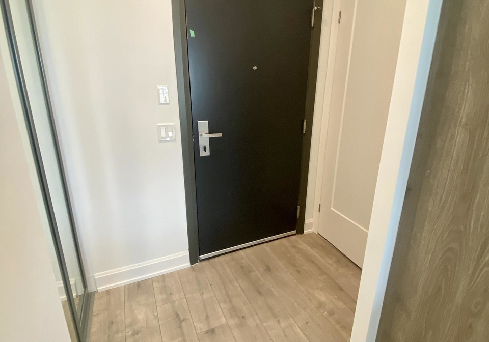 38-water-walk-drive-markham-ontario-n13458524