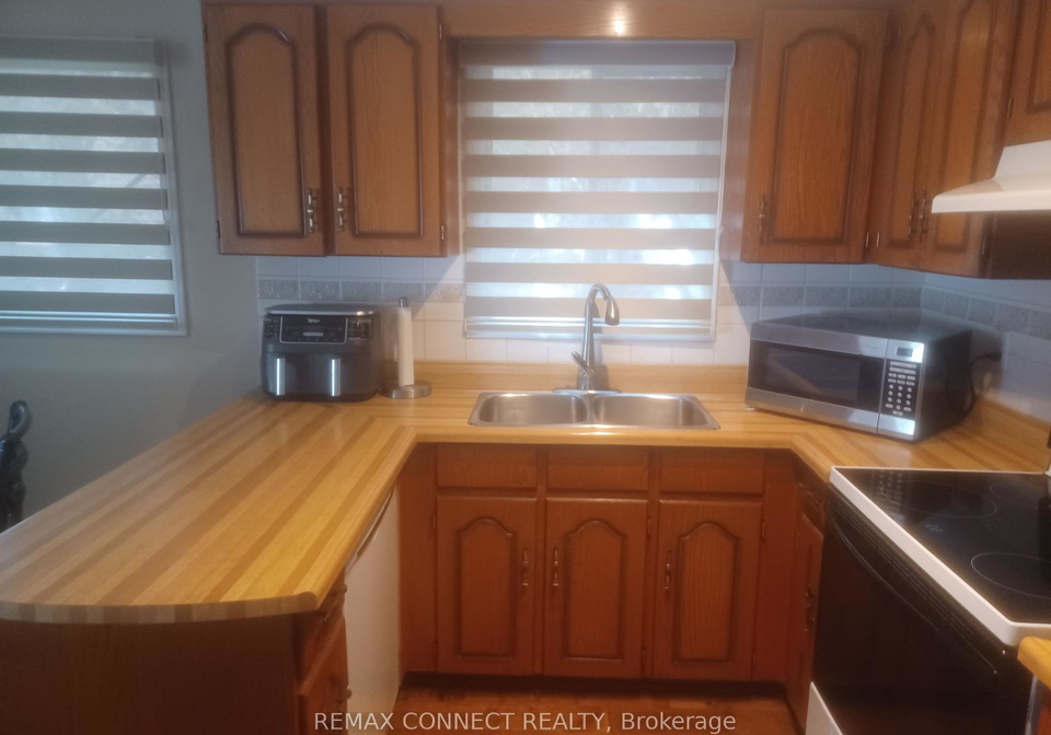 27-radford-crescent-markham-ontario-n13458726