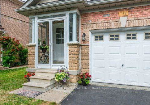 122-benjamin-hood-crescent-vaughan-ontario-n13459654