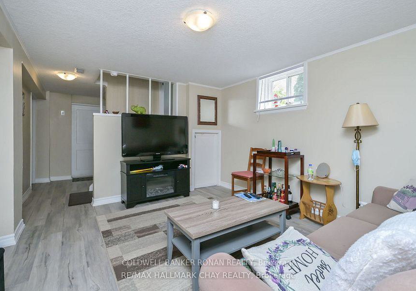 8-doner-street-new-tecumseth-ontario-n13460096
