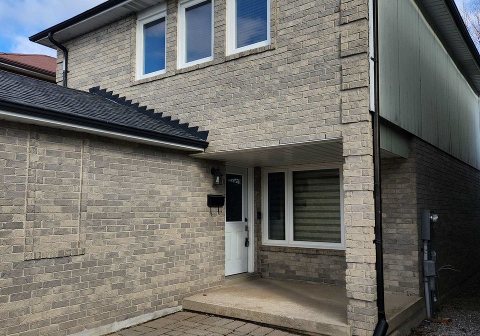 56-gray-crescent-richmond-hill-ontario-n13460936