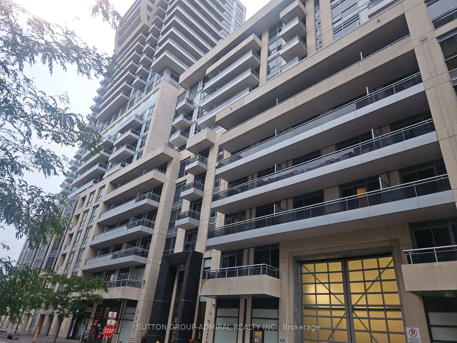 9205-yonge-street-richmond-hill-ontario-n13461334