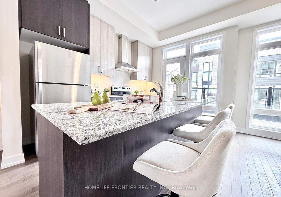 39-credit-lane-richmond-hill-ontario-n13461374