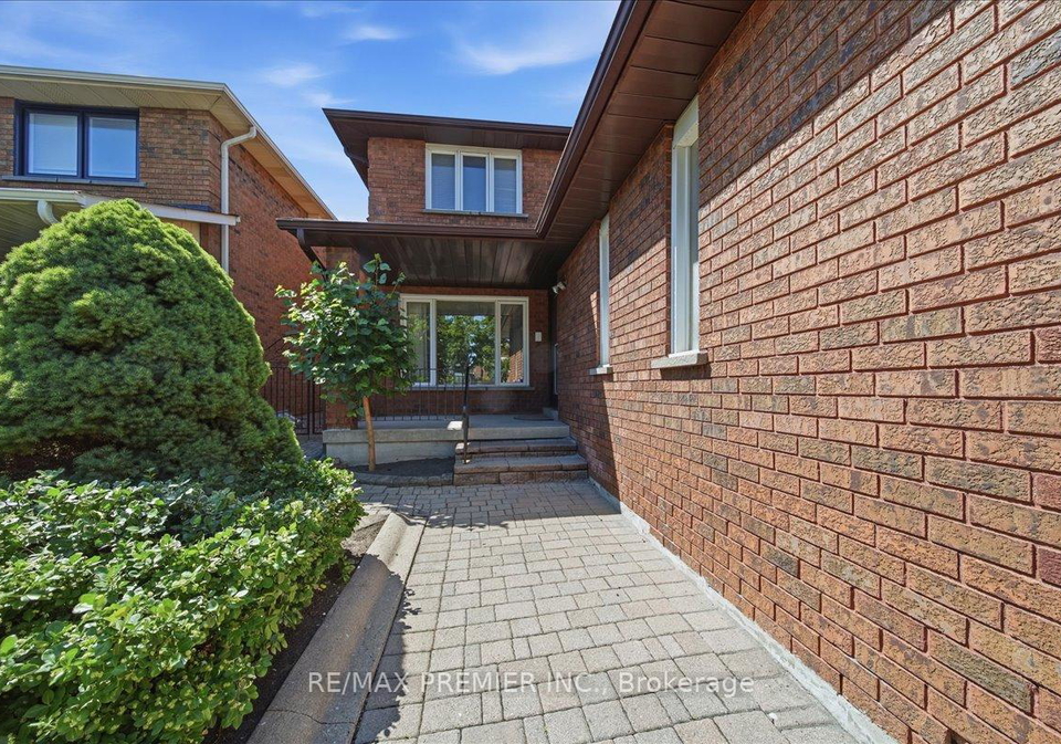 130-jackman-crescent-vaughan-ontario-n13461628