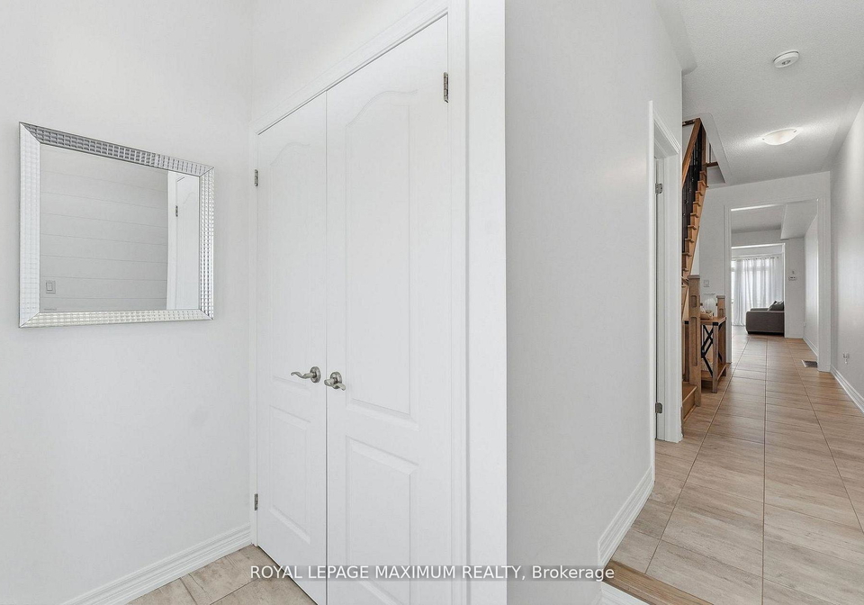 48-cupples-farm-lane-east-gwillimbury-ontario-n13461740